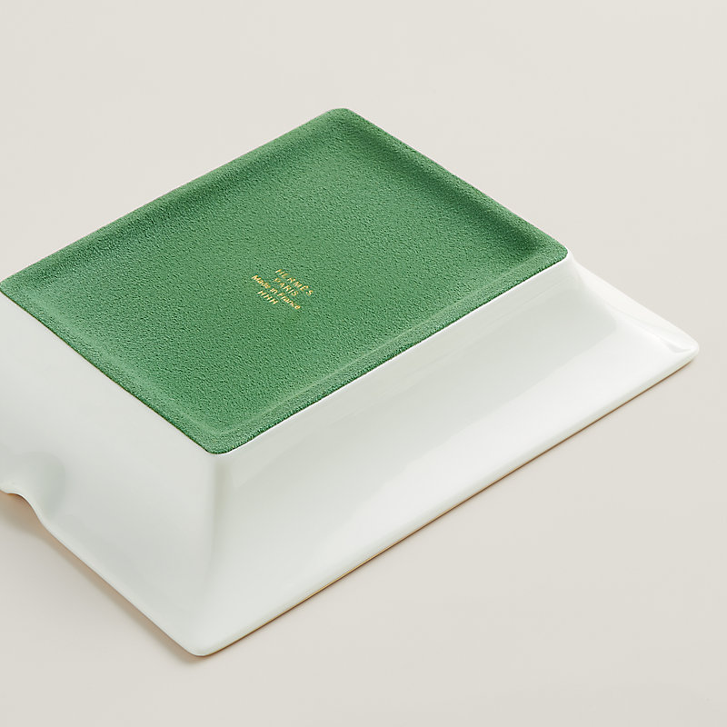 エルメス　カレーシュエクスプレス エルメスの新世代キャリーバッグ カレーシュ・エクスプレス・キャビン